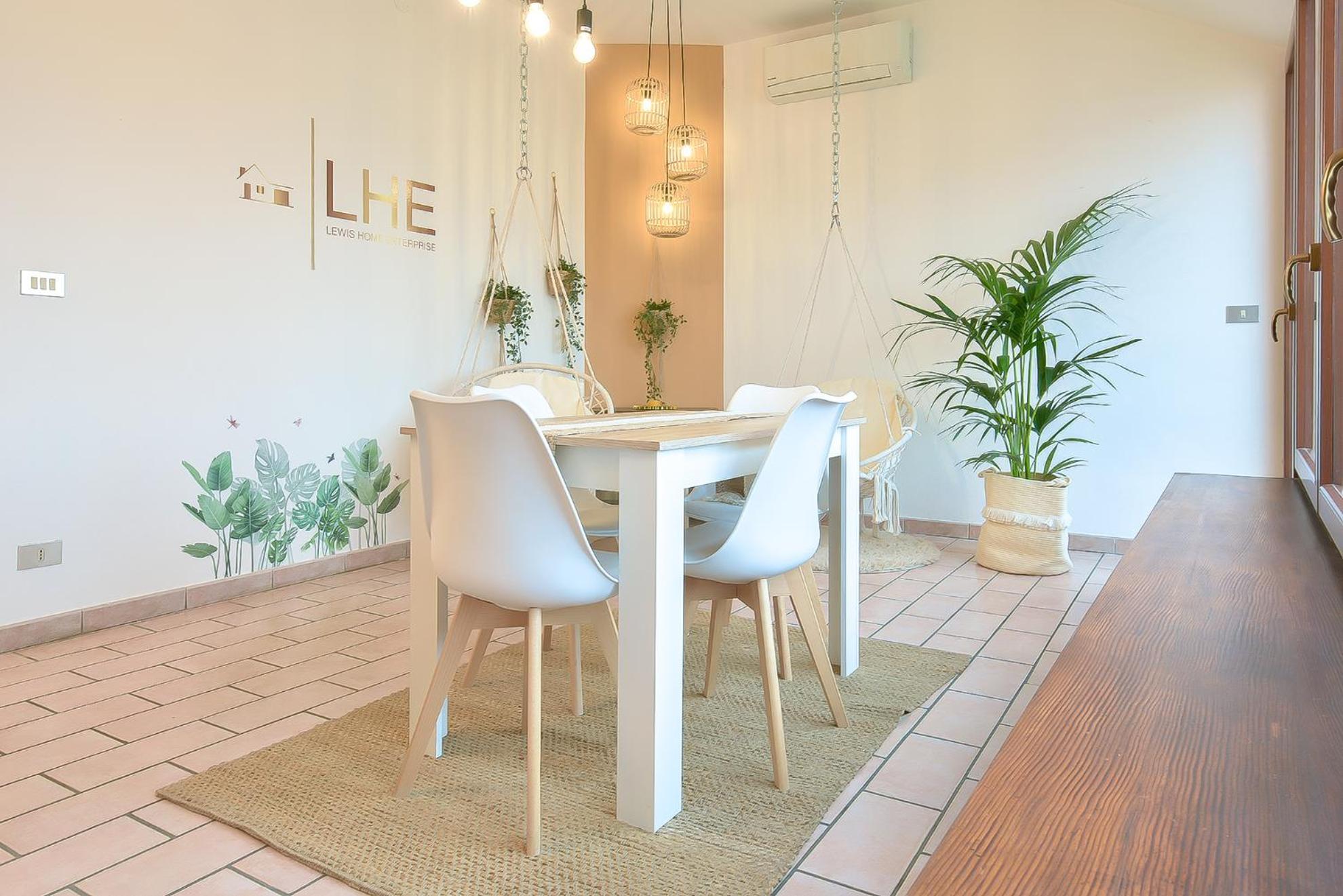 צ'זנה Lhe Central View Boutique מראה חיצוני תמונה